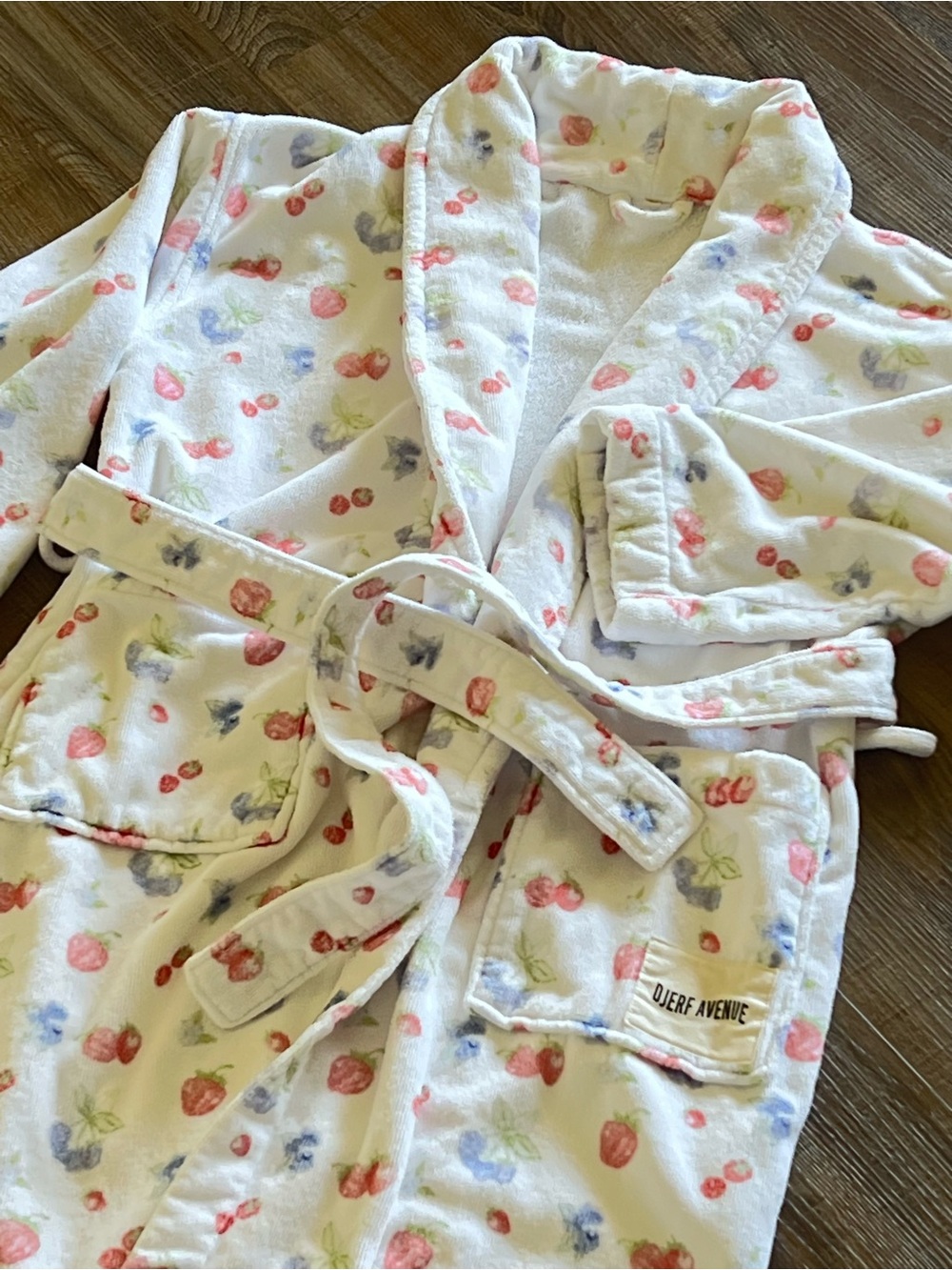 Djerf Avenue Summer Berries Print Terry Robe Organic Cotton Bathrobe SMALL - Picture 3 of 9
